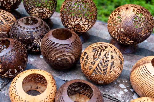 kerajinan batok kelapa